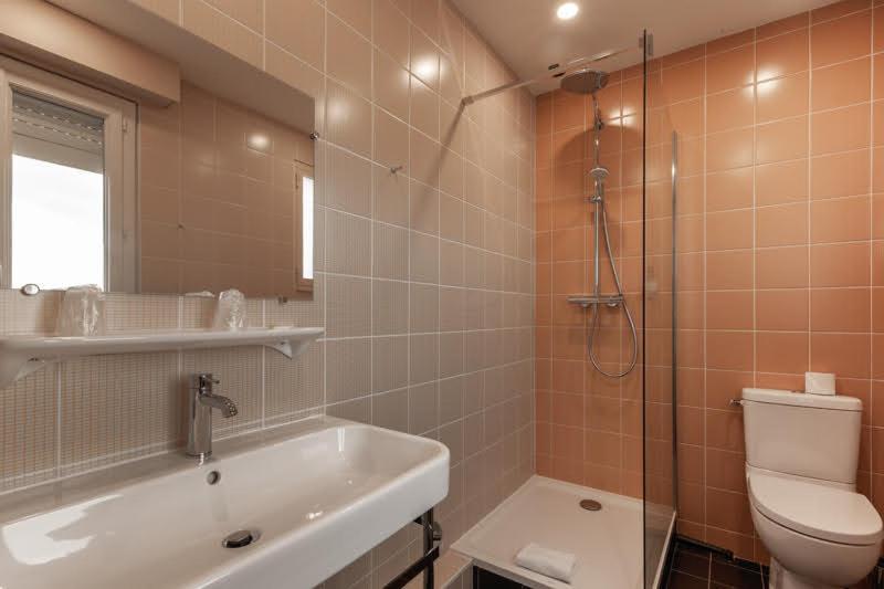 Hotel Grand De La Gare Angers