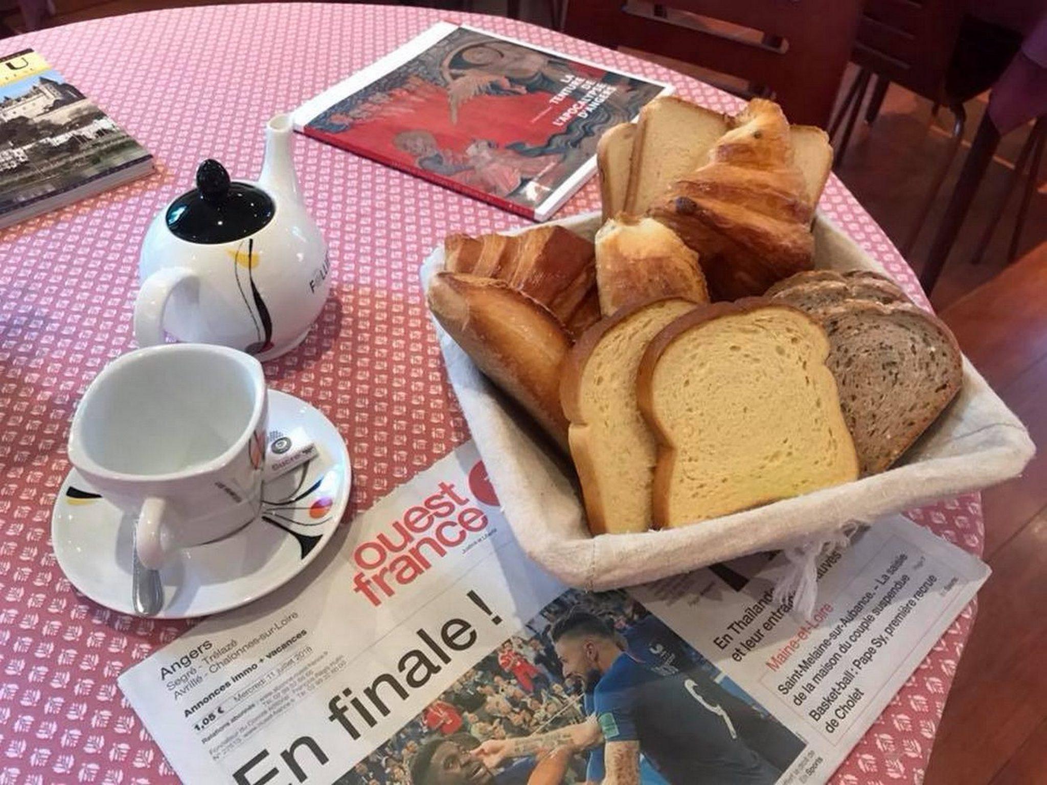 Hotel Grand De La Gare 3*