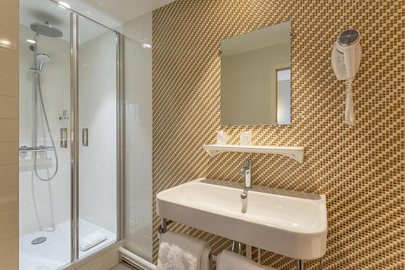 Hotel Grand De La Gare 3*