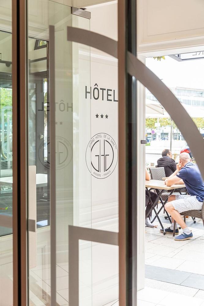 Hotel Grand De La Gare 3*